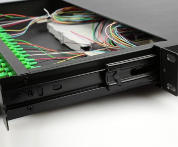 FBR-RACK-48-SC-APC-FULL FIBER RACK TIPI 48 CORE SC APC - 2 KASETLI ODF - HAZIR